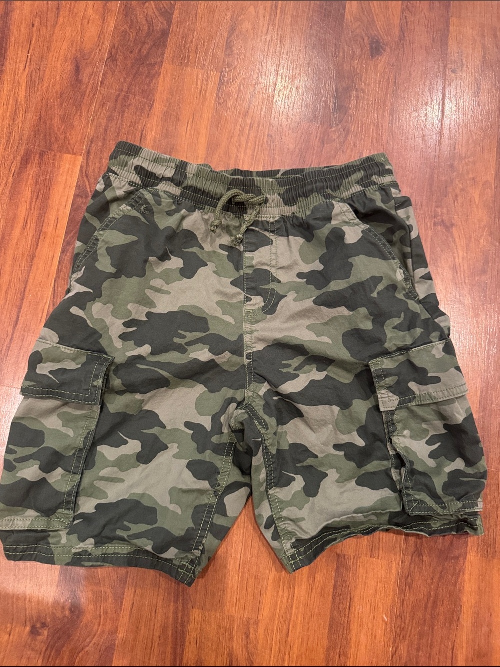 EPIC THREADS boys Camo Cargo Shorts - Olive Green